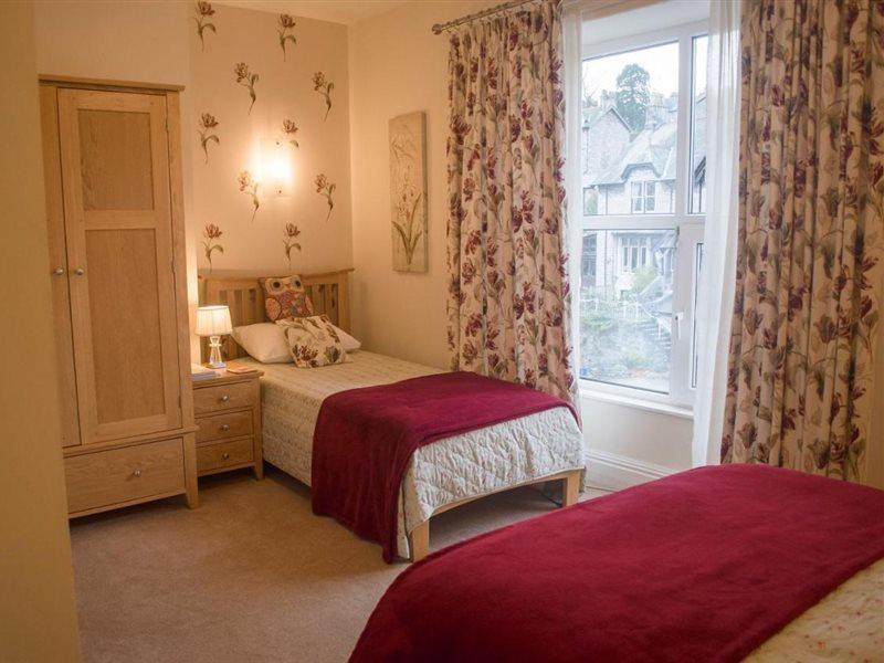 Birchleigh Guest House Grange-over-Sands Exterior foto